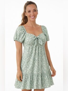 Speechless Green Floral Puff Sleeve Dress